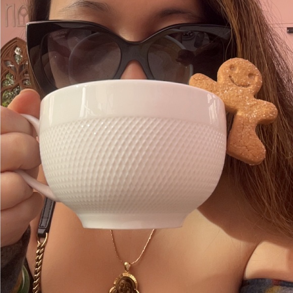 Chanel charming heart large square polarized sunglasses black w/case - Picture 8 of 9